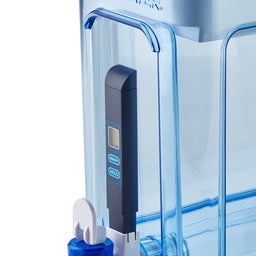 close up tds meter inserted in device